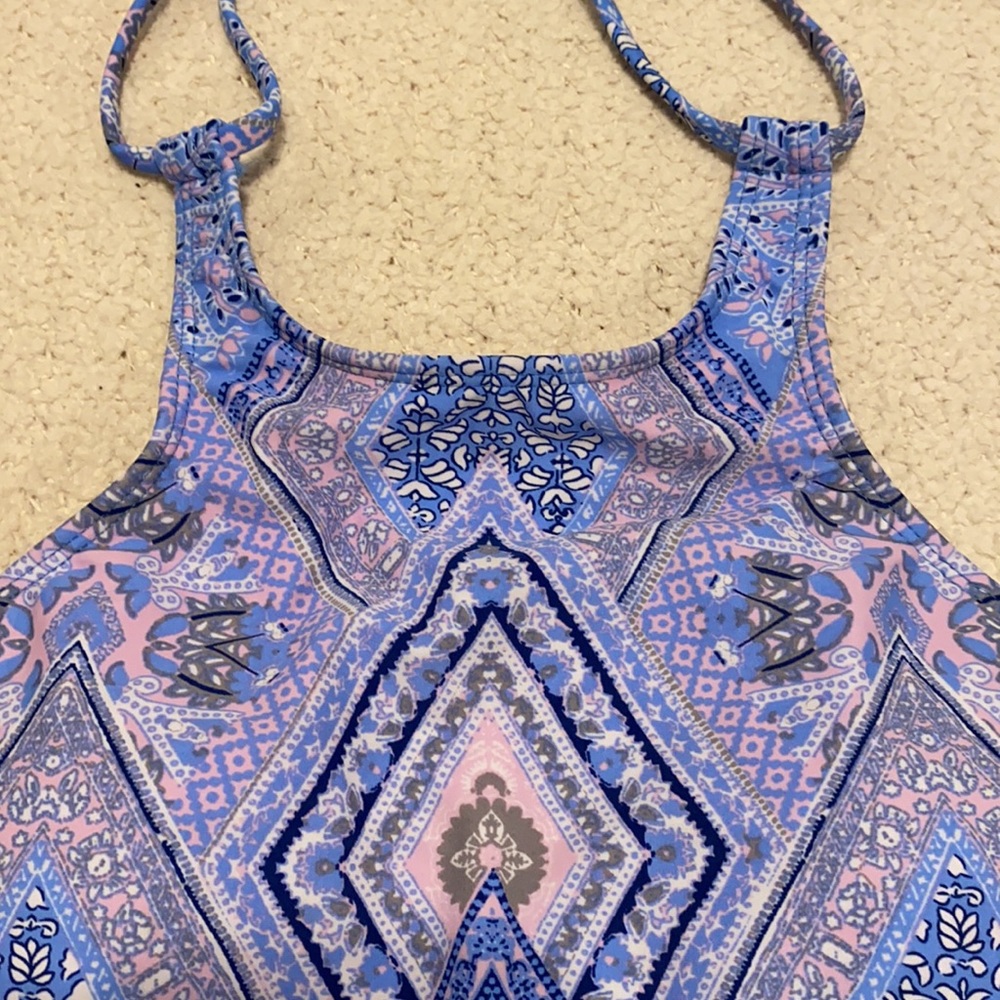 Halter bikini! - Picture 8 of 8